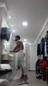 Siempre entrenando poni ndome a punto para ustedes