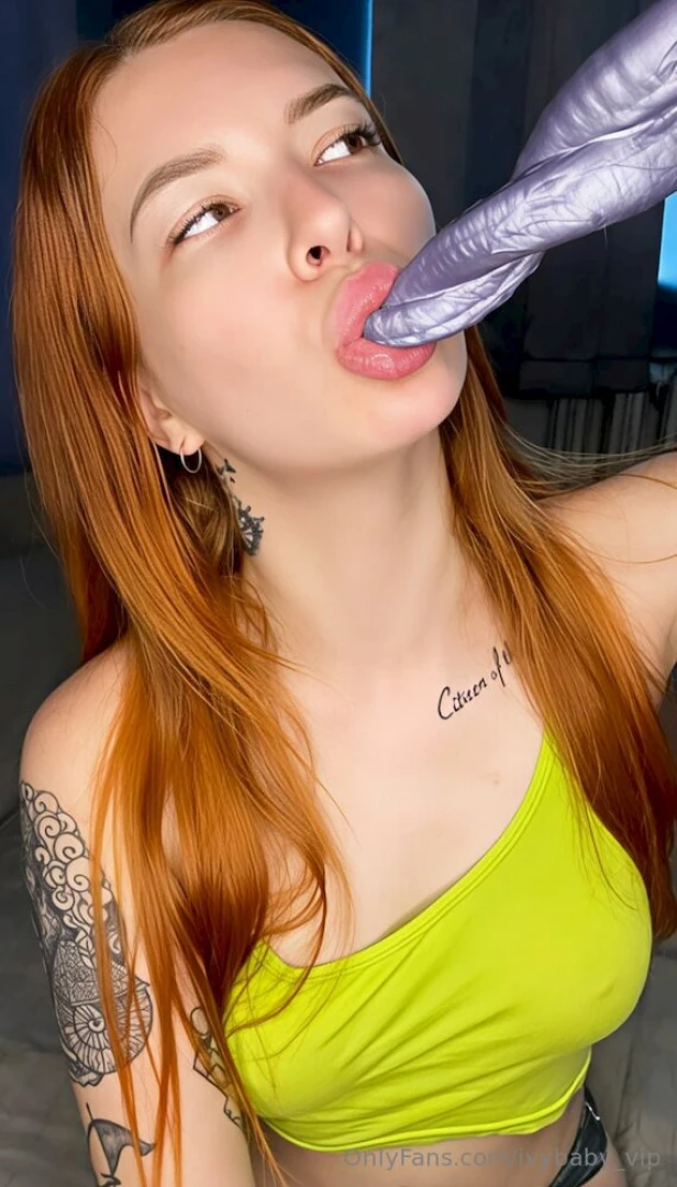 Free now this cutie is online and horny mila_red show her some part 8 