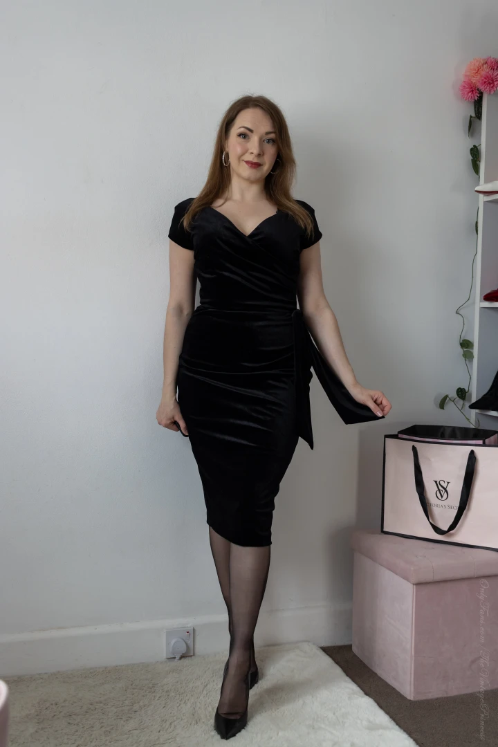 Today s outfit is based around the beautiful new honey birdette set part 3 