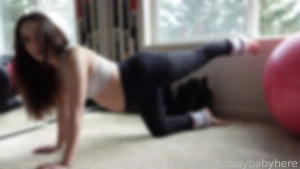 29 week weights photo teaser pregnancy leg is noooo joke it s time i