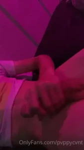 Twink bubble butt and 8 inch dick which would you rather have for a