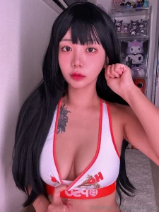 Have you ever seen any asian hooters girls before