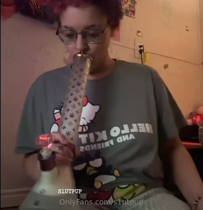 Would you smoke a bowl with me lt 3 puppy wants to try some new 