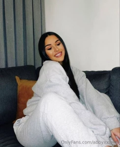 If you d have to choose would you rather have humor or be sarcastic