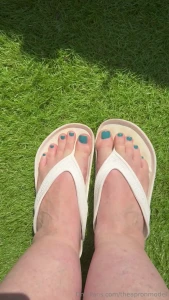 Pedicure day over the weekend look at the pretty blues at the end hope