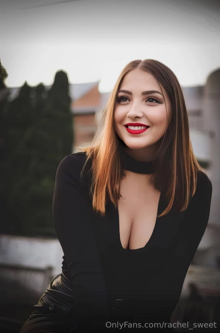 Annie_saint now wet she loves having her juicy ass squeezed this part 479 