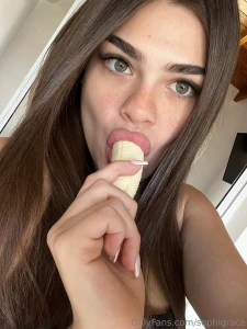 I give love to the shy ones and i play to the daring ones which team