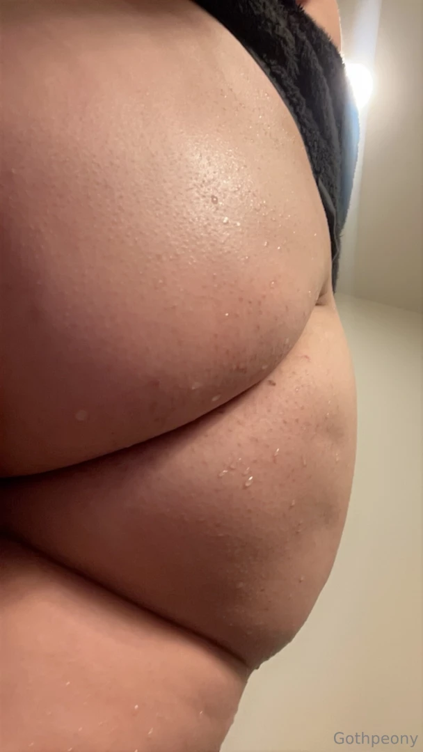 Photo dump of my dumpy part 2 