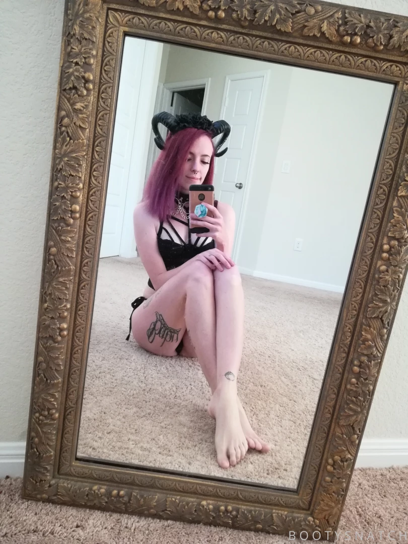 Lil succubus if you want to send me gifts check out my wishlist i ll part 4 