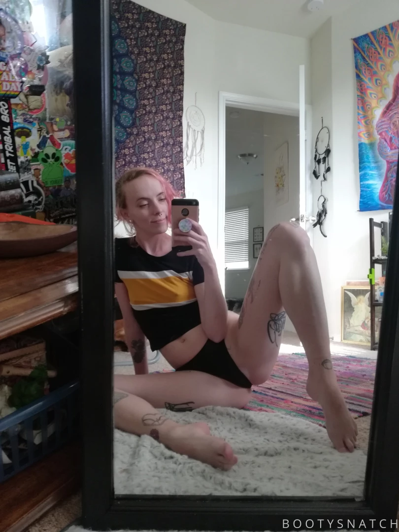 Hello my loves sorry it s been a while i ve been working tons and not part 4 