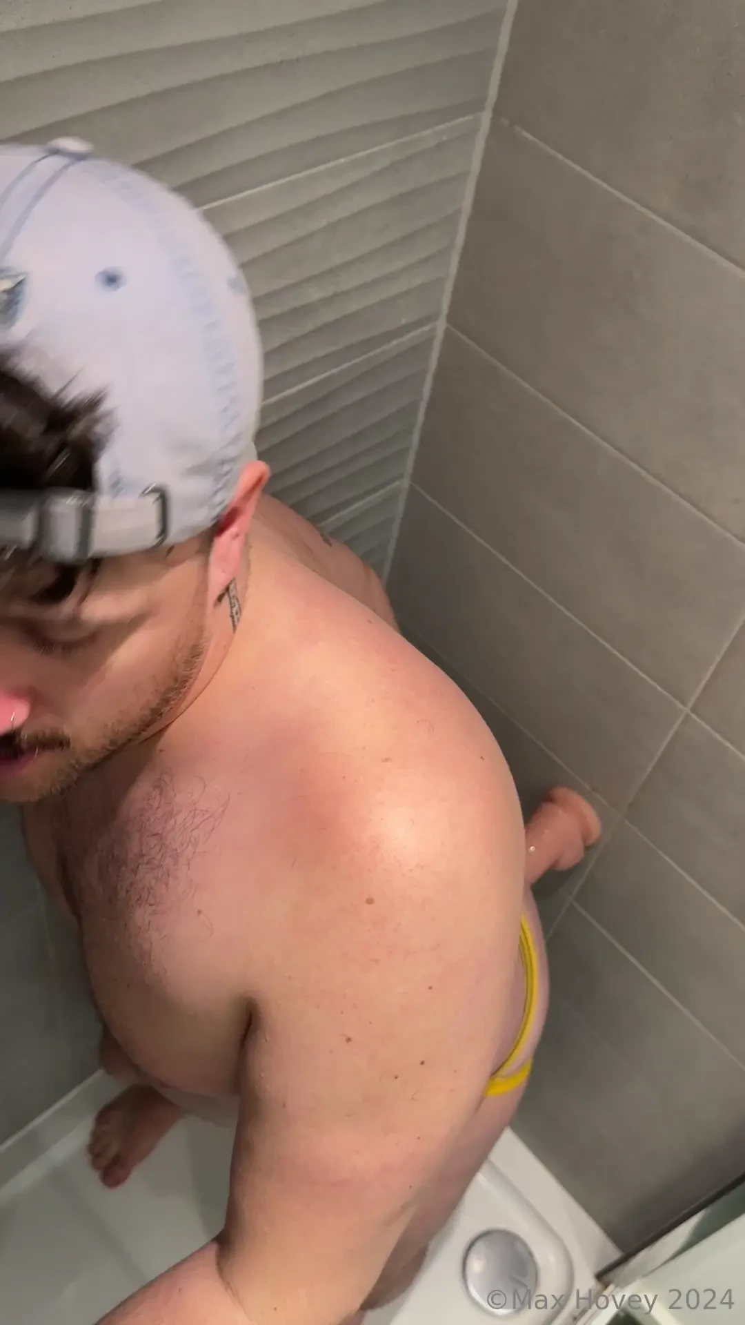 Never squirted this much before daddy 