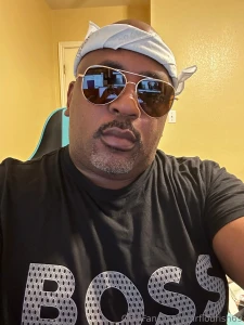 Everyone listen to my voice message and vote on the type content you