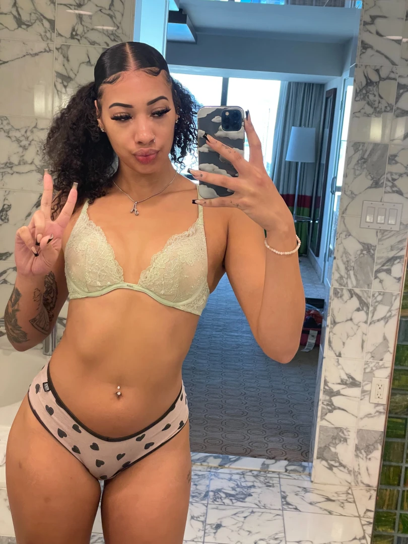 Live show tonight im back for my 2nd live ever make sure your cock is part 1 