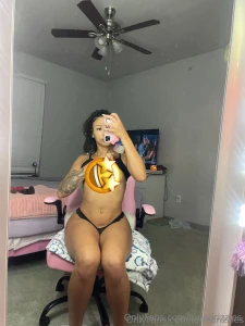 Live show tonight im back make sure your cock is ready 9 pm ct 10 pm part 24