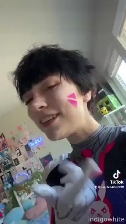 Kinda sfw femboy d va part 7 