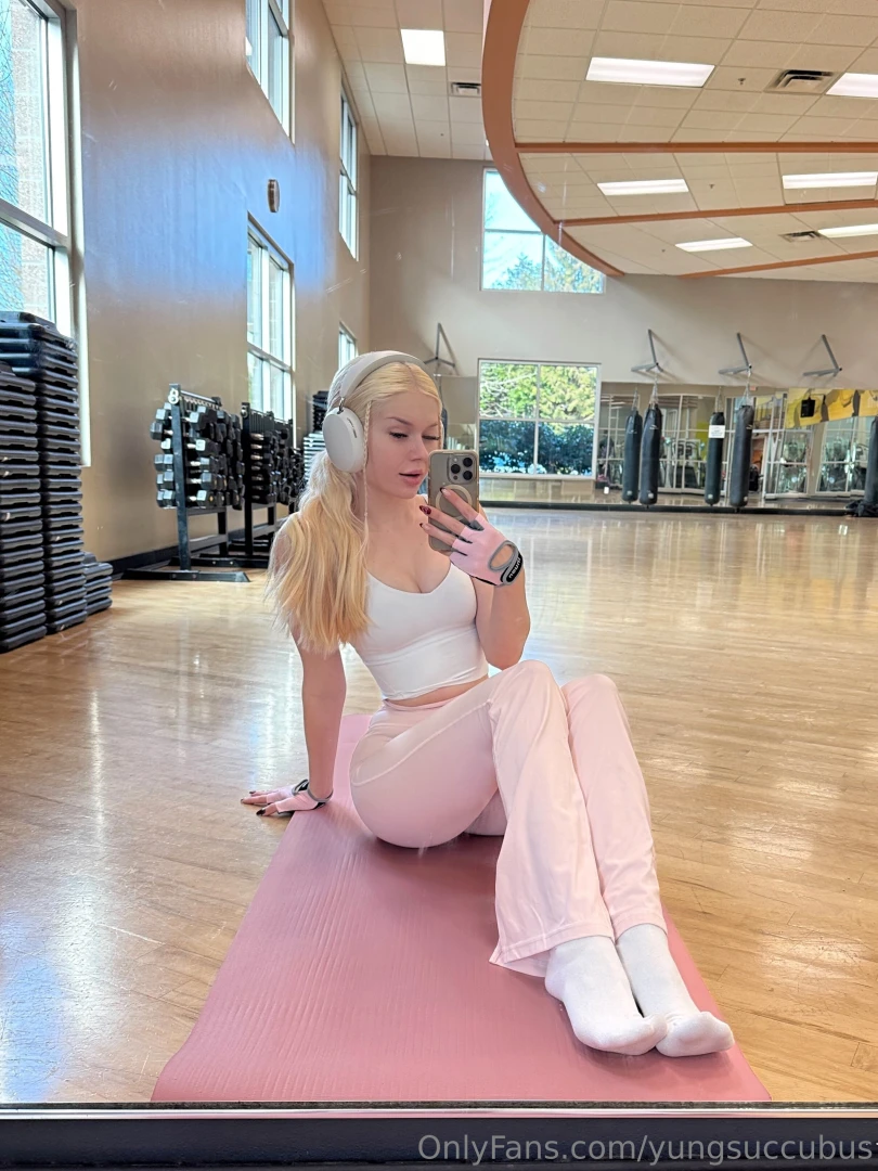 Post-workout cardio my bed now 