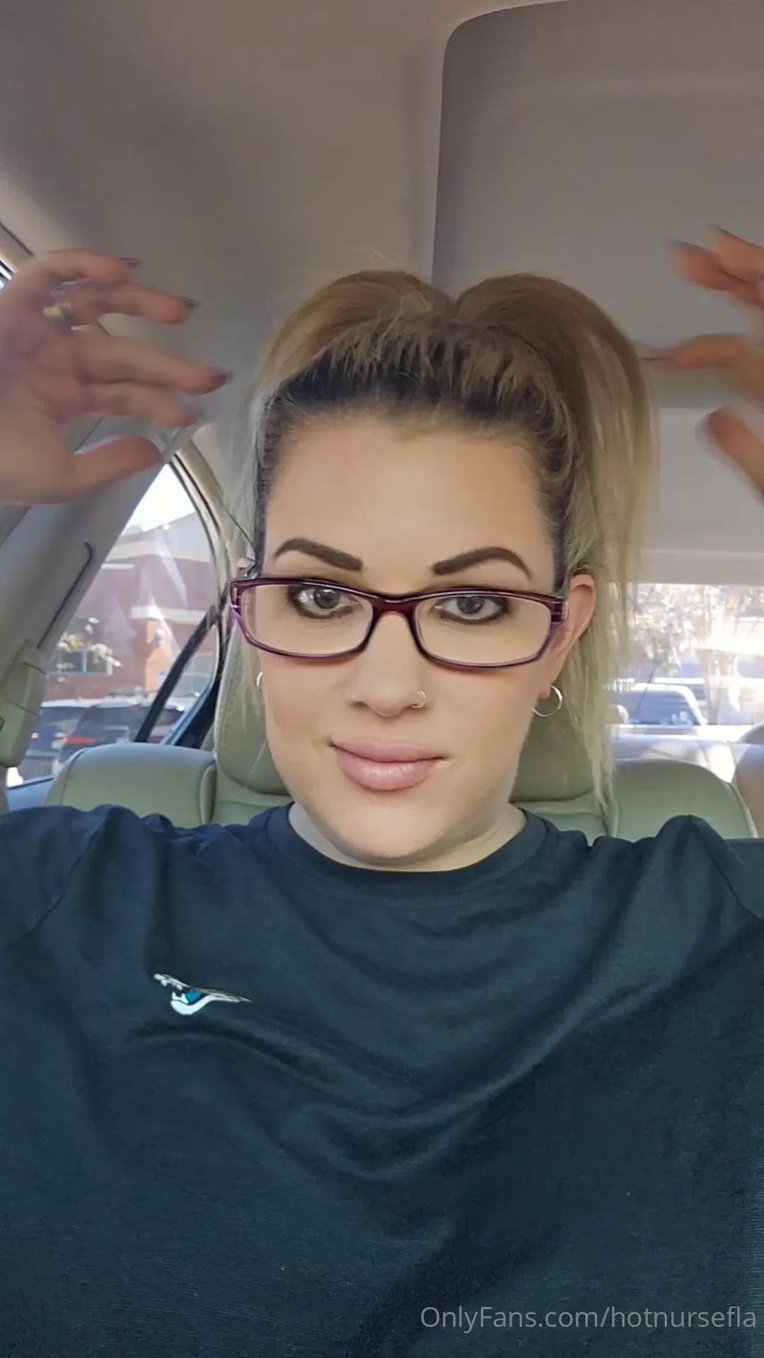 Titty flash in gym parking lot 