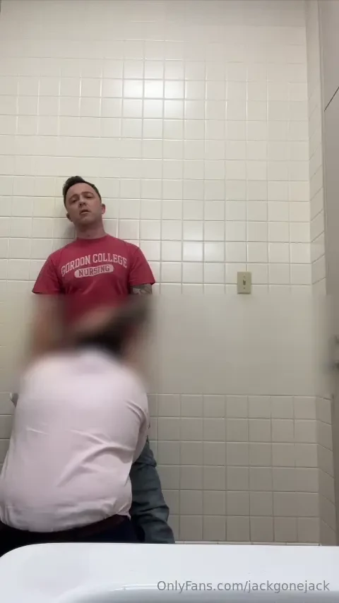 Was downtown for happy hour with friends and had an itch that needed 