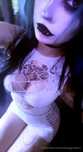 Kissingrazors part 22