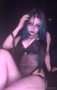 Kissingrazors part 58