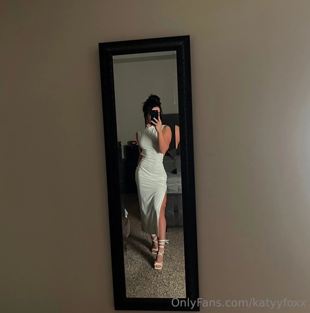 I guess i clean up sexy x 