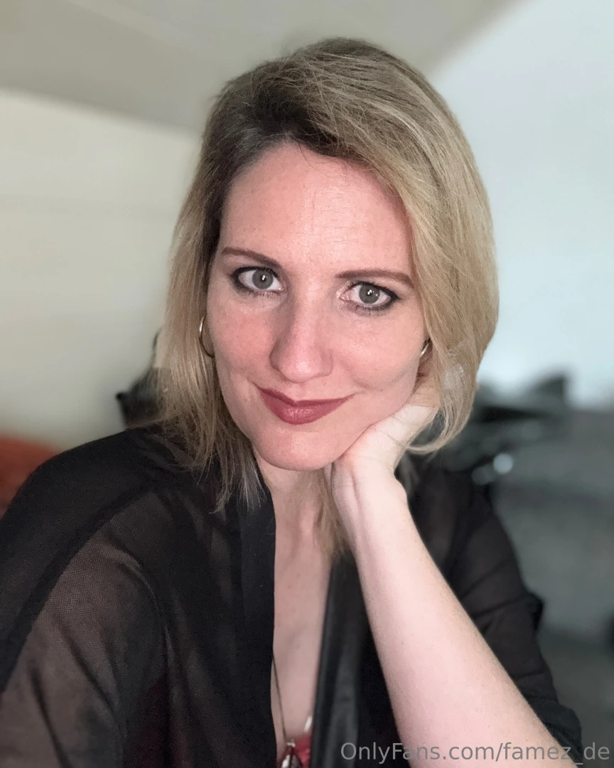 Noranoxx after 14 years of monogamy and a planned straightforward life 