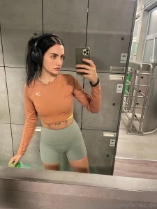 Allielovesyou hey you i m allie 26 and just a little bit crazy part 1