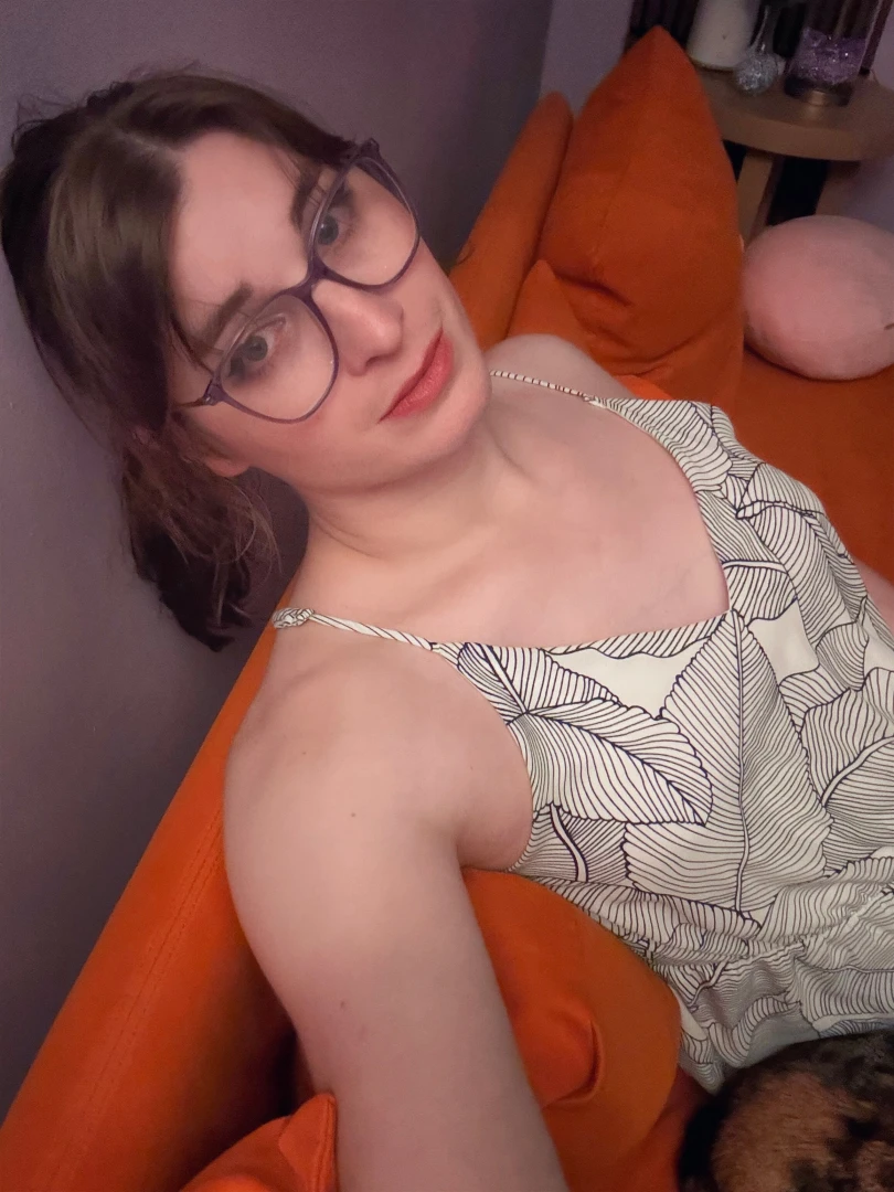 Sit with me and watch a movieeeeee i just need something to do with my part 1 