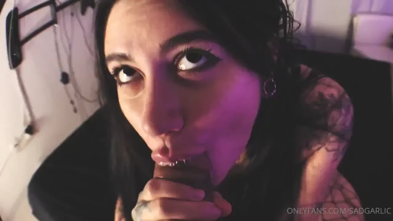 I just cheated on my bf with my best friend you won t believe what 