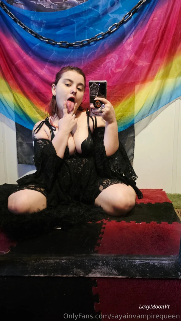 Just got this new dress in amp had to take some pics in it i got a few part 3 