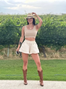 I love traveling it s my way to rejuvenate my mind and energy to be part 1