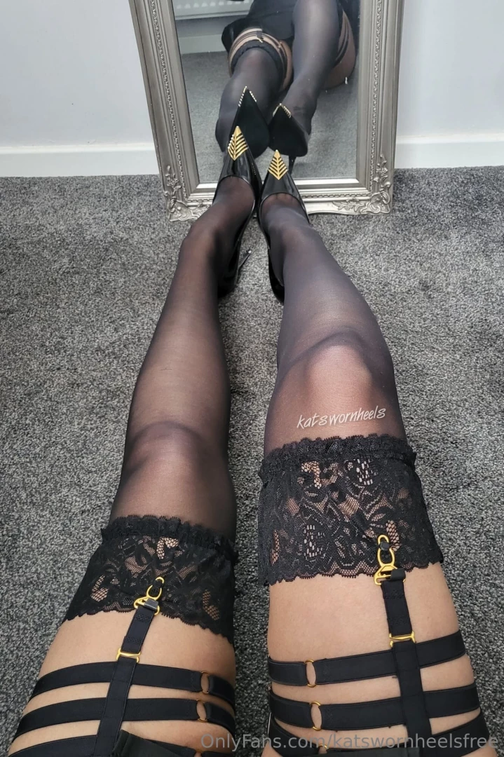 New shoe day say hello to my new ysl s x 