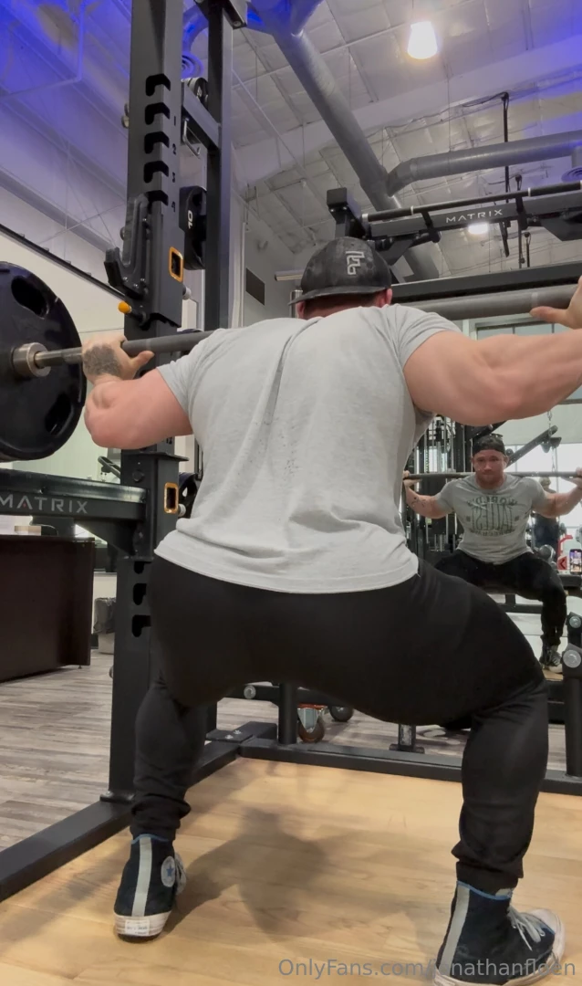 Some fun angles from leg day and a pic from today i didn t post part 1 