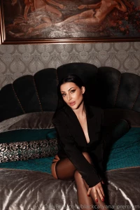 I know exactly what you re thinking and i like it my stockings my skin