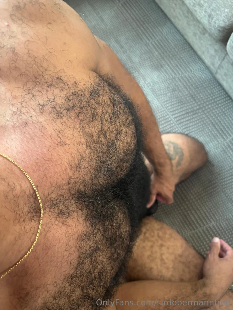 Hairy as a bottom onlyfans com sirdobermann 