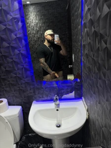 I get so horny in the gym why part 1