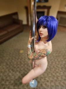 So fun story day 1 of colossal con part of my nipple piercing fell part 2